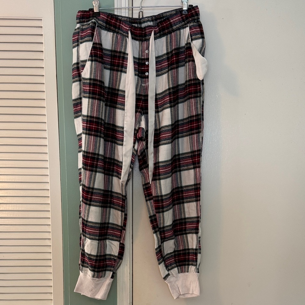 Abercrombie & Fitch Plaid Pajama Bottoms